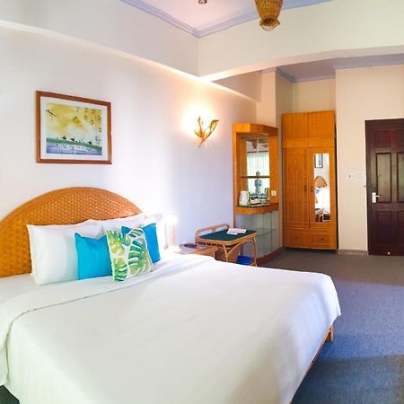กรีนโฮเต็ล นาตรัง Hotel ญาจาง ภายนอก รูปภาพ
