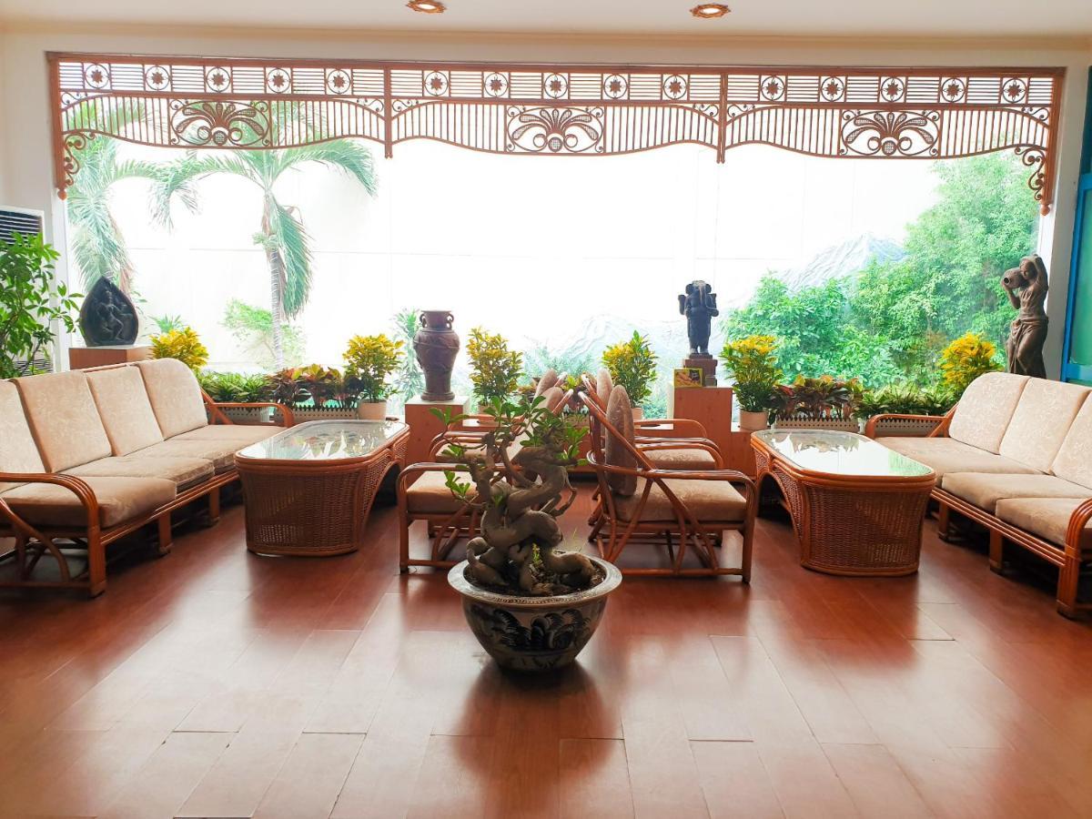 กรีนโฮเต็ล นาตรัง Hotel ญาจาง ภายนอก รูปภาพ