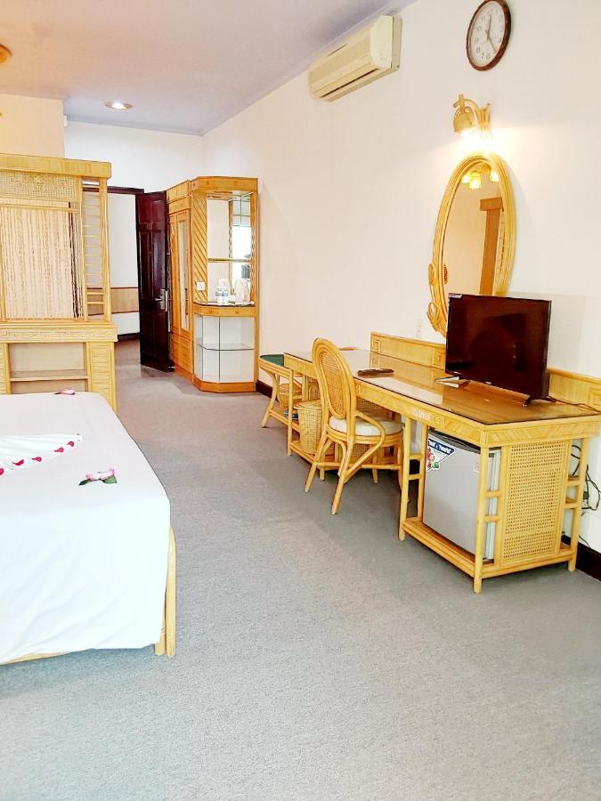 กรีนโฮเต็ล นาตรัง Hotel ญาจาง ภายนอก รูปภาพ