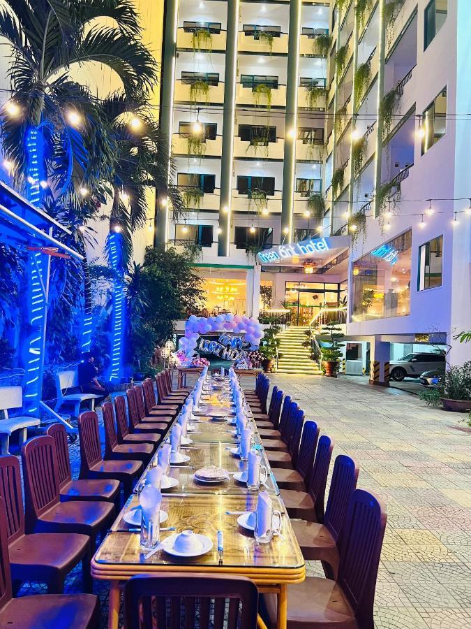 กรีนโฮเต็ล นาตรัง Hotel ญาจาง ภายนอก รูปภาพ